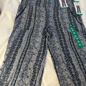 Patterned Wide Leg Pants